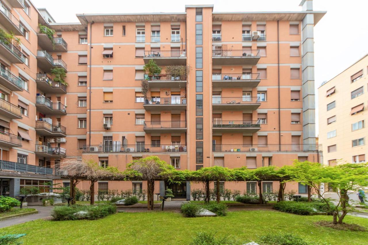 Апартаменты Housmart Milazzo 5 Болонья Экстерьер фото