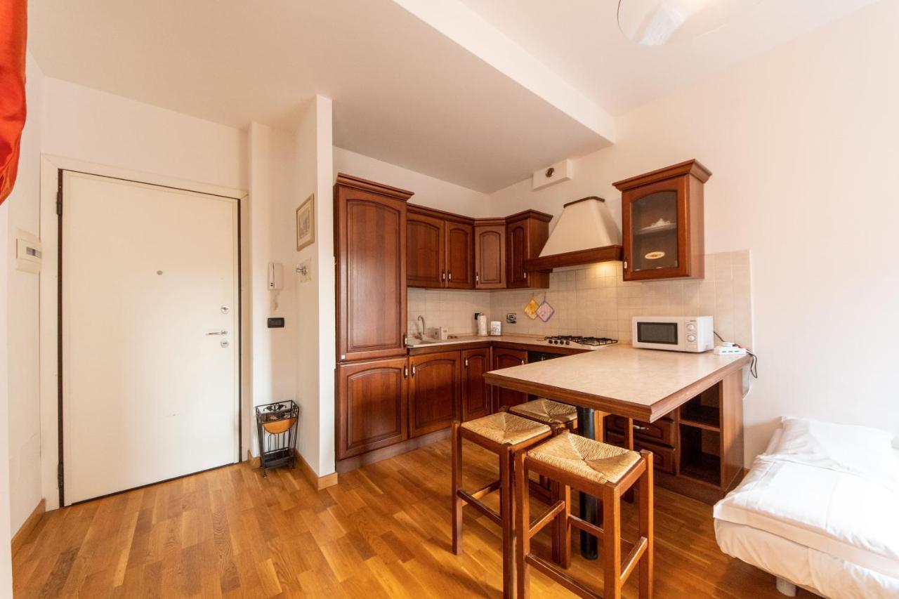Апартаменты Housmart Milazzo 5 Болонья Экстерьер фото